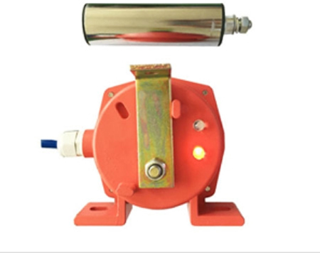 雙向跑偏開(kāi)關(guān)YNTB-12-30、水泥廠用XT-A-G2FY6線兩級(jí)跑偏開(kāi)關(guān)廠家