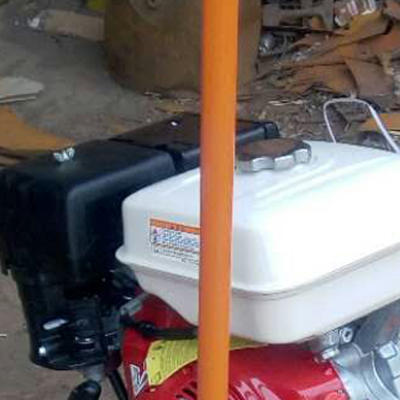 鋼軌鋸軌機(jī)細(xì)節(jié)3