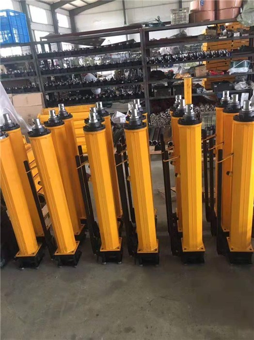 YT4-6A液壓推溜器實(shí)物圖1